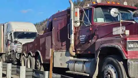 Heavy Towing Kellogg ID
